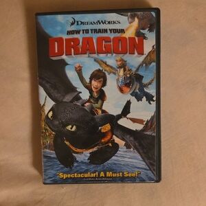 Dreamworks How to Train Your Dragon DVD - Red and Black Cover